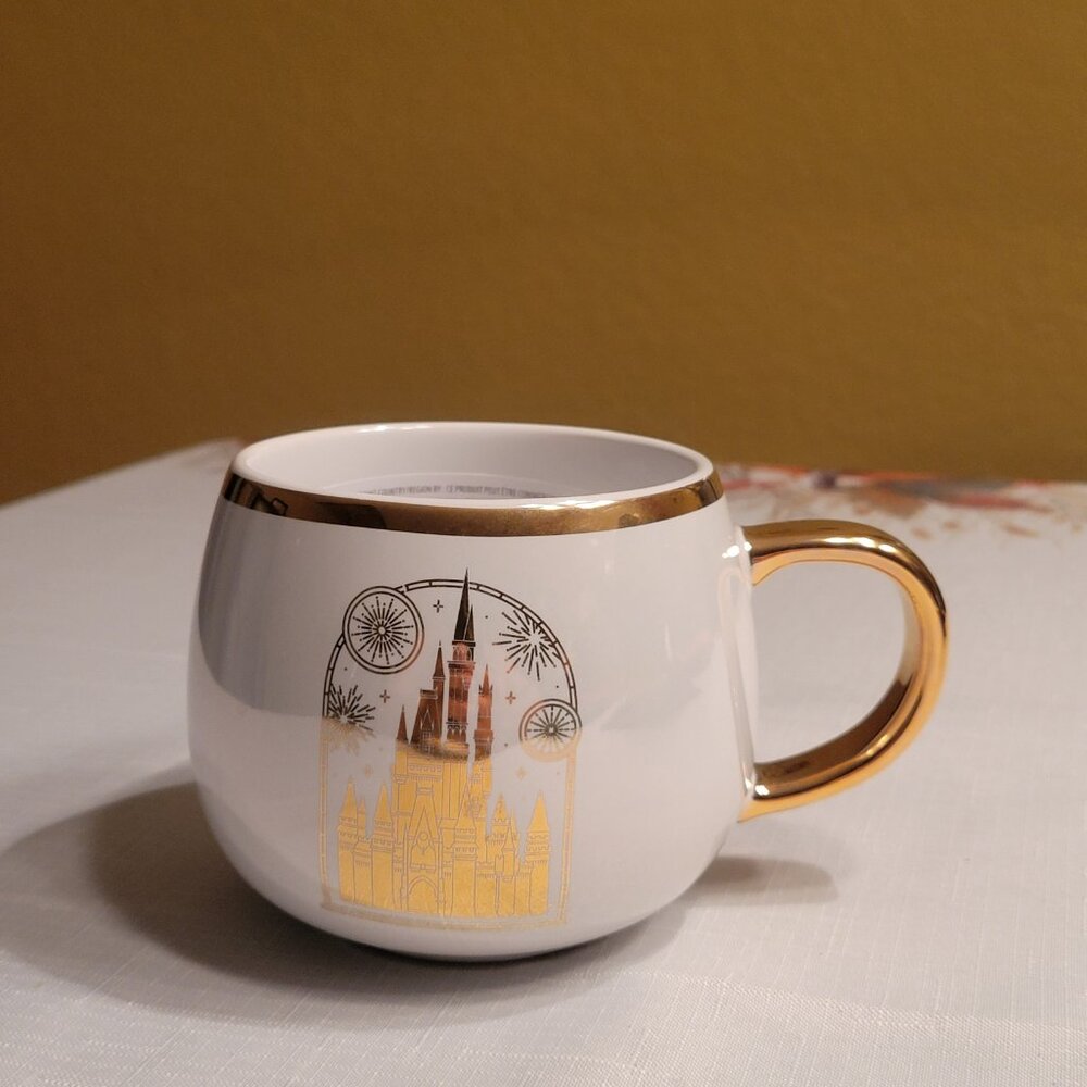 Disney World Parks - Cinderella Castle White Color Mug